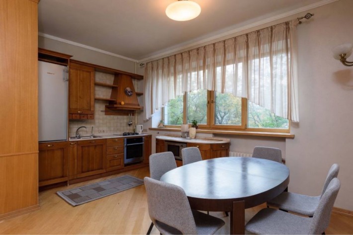 Продається 3к квартира в центрі Києва! Маріїнський парк Арсенальна 5хв - фото 1