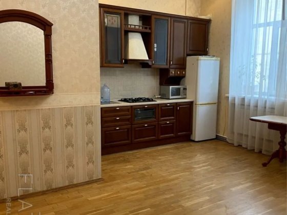 Центр Метро Університет Золоті Ворота вул. Богдана Хмельницького