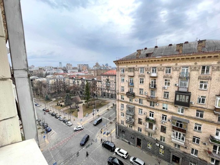 Светлая 2-ком квартира 50м2 в историческом центре Киева - фото 1
