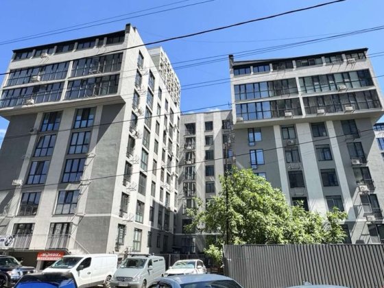 Продам смарт квартиру 1 кімнатну Вирлиця Метро Парк обмін