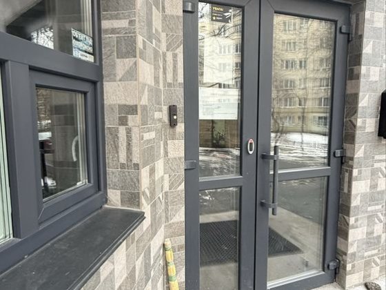 Продаж 2-кім. квартири у відомчому будинку, Печерськ!