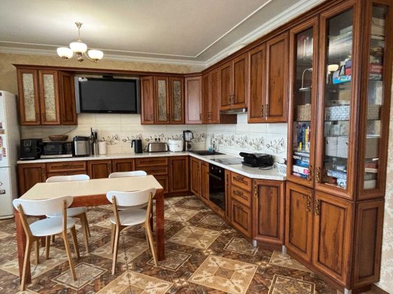 Продам 3х комнатную квартиру 92 м