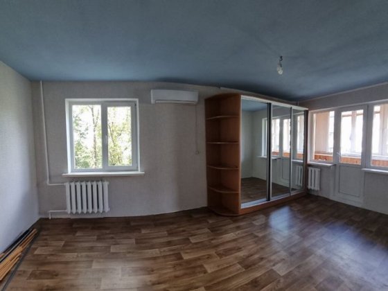 Однокімнатна квартира з ремонтом 31м2 Біля парку Киев
