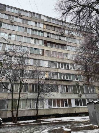 Продаж 1/4 частини двокімнатної квартири - фото 1