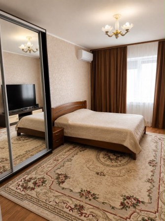 Продам 3 кімнатну квартиру метро Позняки вулиця Лариси Руденко  91 м2 Осокорки - фото 1