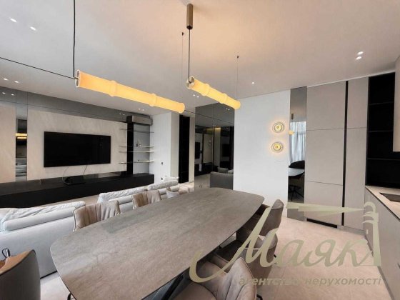 Продаж 2-рівневої квартири 96 м² з терасою у ЖК «Бульвар фонтанів», Печерськ