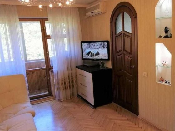 Затишна 3-к. квартира з гарним ремонтом біля метро Берестейська м.Київ,вул. Миколи Василенко,4,оф.2%