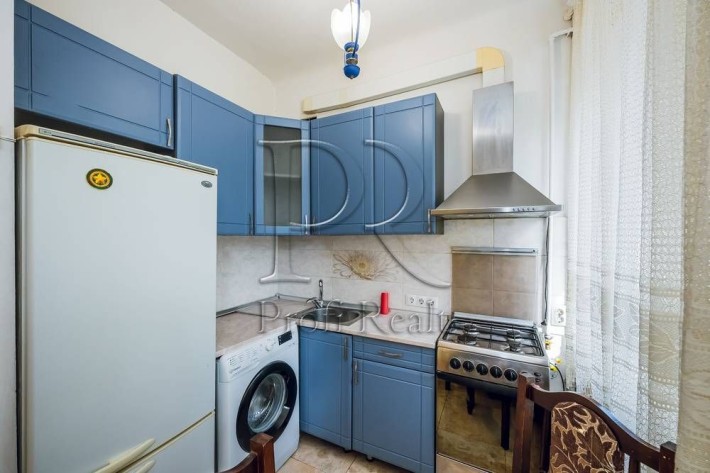 Без комісії! Продаж 2 кімн. квартири Проспект Повітряних Сил 51/Севастопольська площа - фото 1