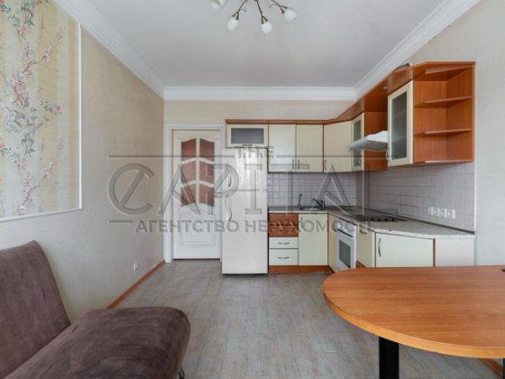 Продаж 1к Токарева(Вузівська)5, будинок 2000р, держ. Програми, Севастопольська площа