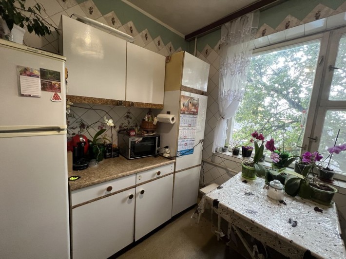 Продаж 2к розд,.50м вул.Яновського,(Соломʼянська,Амосова,Протасів Яр,Лобановського—мeтро  Вокзальна, - фото 1