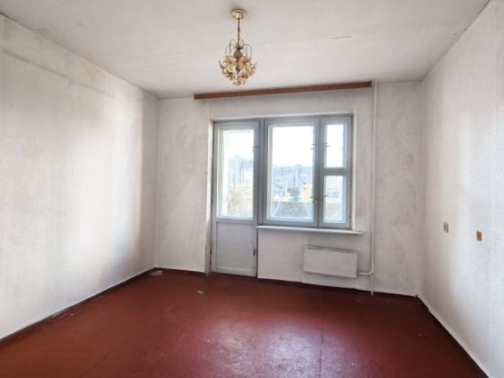 Продам 1кімнатну,3/10цегла, на Троєщині,бульвар Висоцького,6.28000 $ без комісіїї.