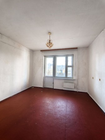 Продам 1кімнатну,3/10цегла, на Троєщині,бульвар Висоцького,6.28000 $ без комісіїї. - фото 1