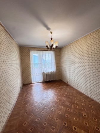 Продається двокімнатна квартира. Метро Мінська - фото 1