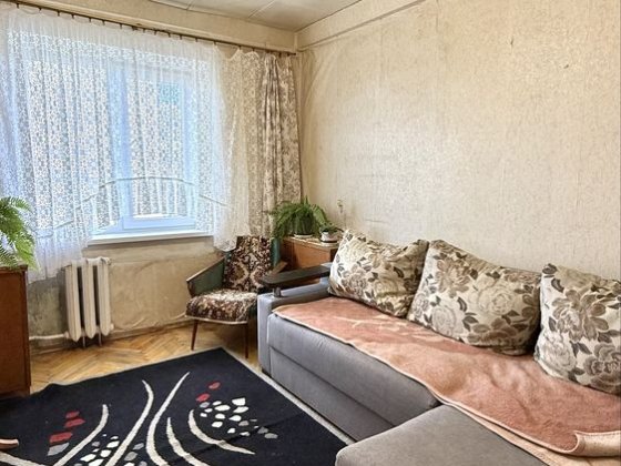 Продаж 3-х кімнатної квартири Зодчих 40 ( можна Держ Програми)