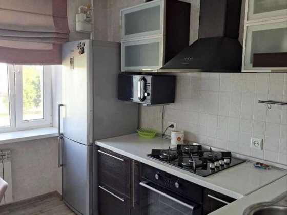 2-КІМНАТНА КВАРТИРА З РЕМОНТОМ — ЗАЇЖДЖАЙ І ЖИВИ!Адреса: вул. Василя Доманицького, 4Ціна: 52 000 $ Киев