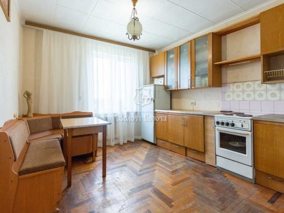 Квартира, 1к. Гарний стан. Клавдіївська, 24, Новобіличі, Святошинський район Киев