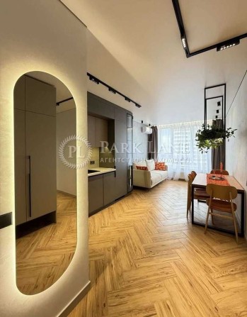 Продаж 2к з ремонтом ЖК Варшавський 3 12й пов Олеся Олександра 27а - фото 1