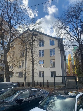 Продаж 1к квартири 36 м² вул. Макіївська 17 - фото 1