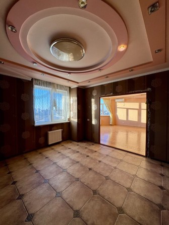 Продам квартиру 111 кв.м. Соломянський район Вокзальна - фото 1