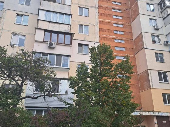 Продаж 1к квартири біля метро Героїв  Дніпра  79, Оболонь ексклюзив