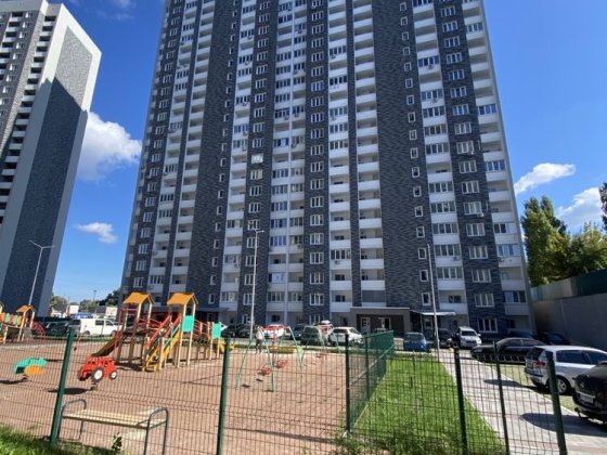 Продам однокімнатну Сім’ї Кульженків 21 ЖК Навігатор 2 Оболонський