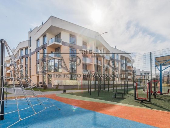 Продаж 3-кімнатної квартири 100 м²/2 поверх в ЖК «Італійський квартал»