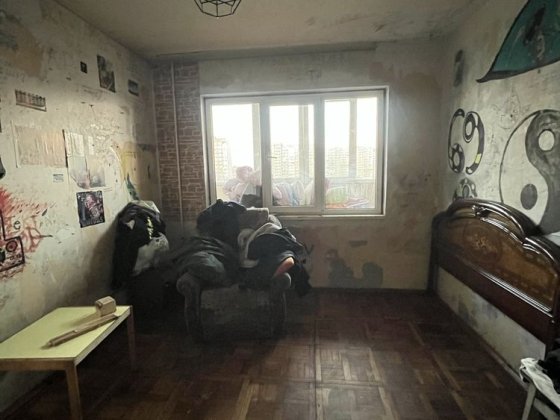Продам 2 кімнатну квартиру Рональда Рейгана 9