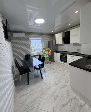 Продаж 2к квартири Закревского 95Г - фото 1