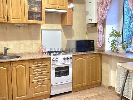 Продаж 2х кімн. кв. 45 м2. Берестейський пр-т.