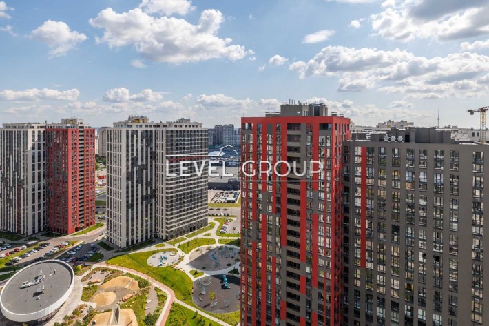 Продам 1-кімнатну квартиру в ЖК «Варшавський Плюс» без ремонту, 8 поверх, 40.8м2. Без комісії - фото 1