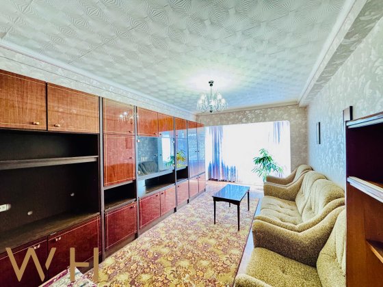 Продам 2 кім. квартиру, 65 м², вул. Шолом-Алейхема, 9, метро Лісова, Чернігівська