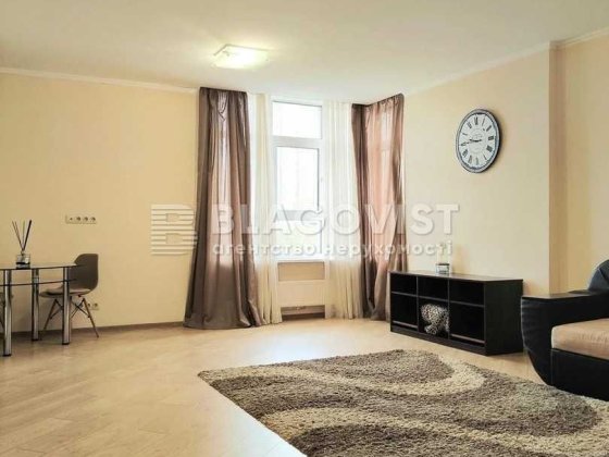 Продаж просторої 1-кімн. квартири 63 м.кв. Ремонт Велика кухня-студія ЖК Олександрівський пр-т Лобан