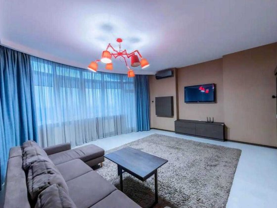 Продажа 3к квартира 140м2 ЖК Изумрудный Генератор Соломенка