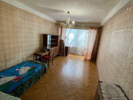 Продаж 1 кімнатної Солом'янка Батиєва Гора, вул.Р.Ратушного БЕЗ КОМІСІЇ