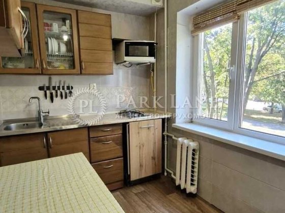Продаж 2кімн з окремими спальнями, ремонт, бульв. Кольцова (Руденка 24), Газ