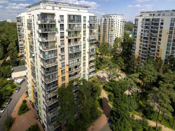 Продаж чудової квартири в ЖК Відпочинок Святошино, Нивки, Житомирська Петрицького 15а