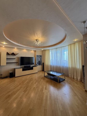 Продаж 3-кімнатної  біля МЕТРО Житомирська - фото 1
