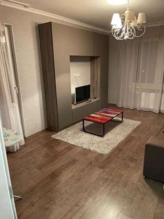 Продаж 2-к квартири вул. Здановської 36 - фото 1