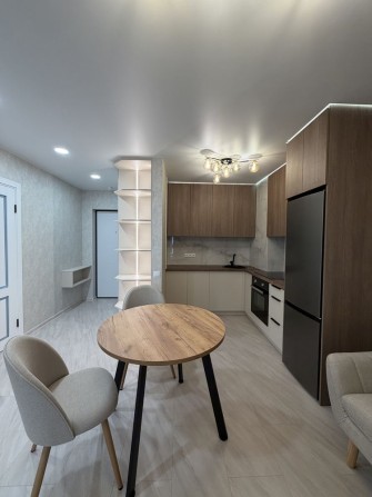 Продам 2-кімнатну квартиру в ЖК Атлант на Симона Петлюри, 28 - фото 1
