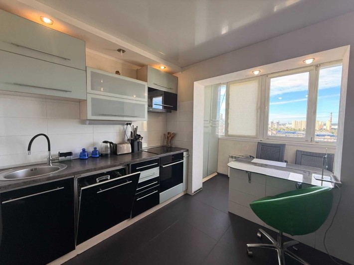 Продаж без % 2х кімн.кв.вул.Героїв Дніпра 23,Метро 10хв - фото 1
