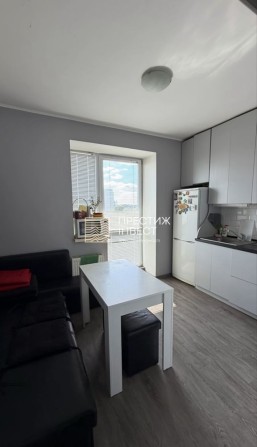 Продаж 1-кімнатної квартири з меблями і технікою Привокзальна 8 - фото 1