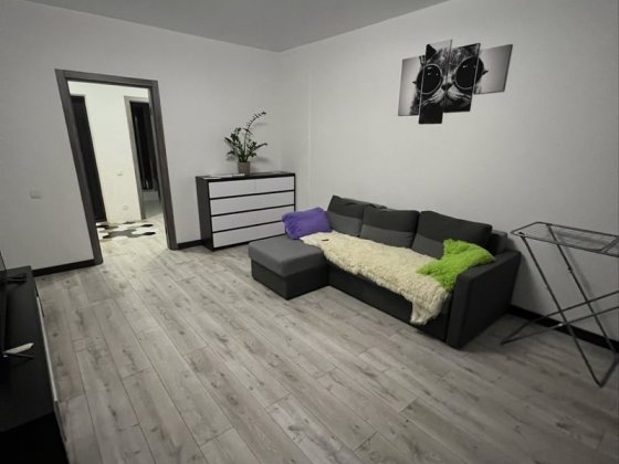 Продаж 1к квартири 43 метри  в Лісовому кварталі Бровары