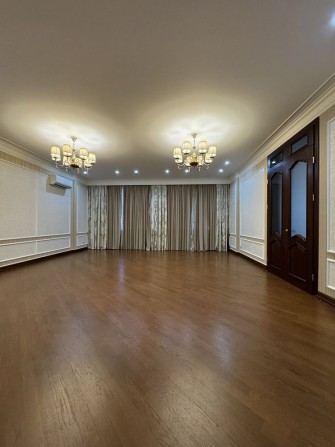 Простора квартира 334 м2 в самомі серці столиці Паторжинського 14 - фото 1