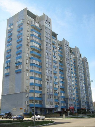 Двокімнатна квартира Грушевського 7 Бровари - фото 1