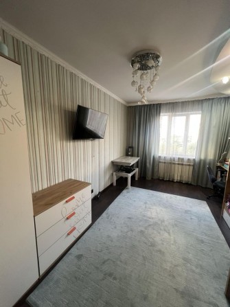 Продам 3 кімнатну квартиру Симона  Петлюри 15а - фото 1