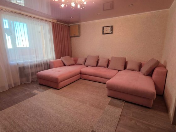 Продаж 3к квартири, від власника, без комісії, дуже гарний стан, АКБ 16кВт та багато чого іншого. Бровары