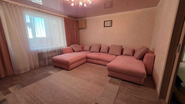 Продаж 3к квартири, від власника, без комісії, дуже гарний стан, АКБ 16кВт та багато чого іншого. - фото 1