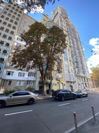 Продаж приміщення 67м2, Панаса Мирного 15, фасадний вхід, Печерськ, м. Печерська та Кловська - фото 1