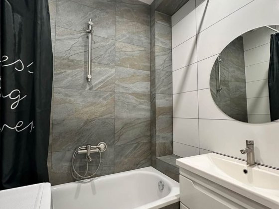 Продаж 2 кімнатної квартири ДНС Критий ринок Біла Церква