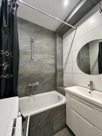 Продаж 2 кімнатної квартири ДНС Критий ринок - фото 1